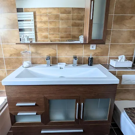 Homestay Luxueuse Avec Piscine