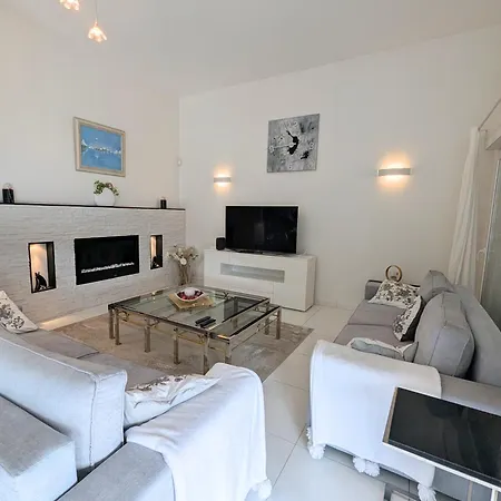 Luxueuse Avec Piscine