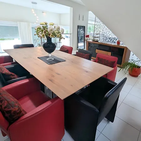 Luxueuse Avec Piscine Homestay *